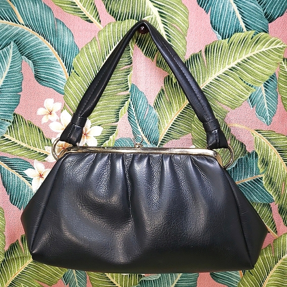 Spilene Handbags - Vintage Spilene Vintage Vegan Leather Bag